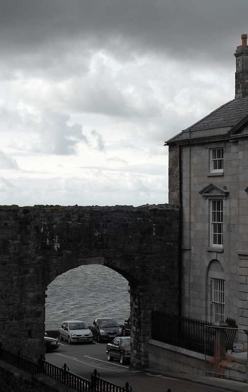 Caernarfon in grey