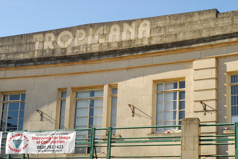 Ruins of the Tropicana, Weston