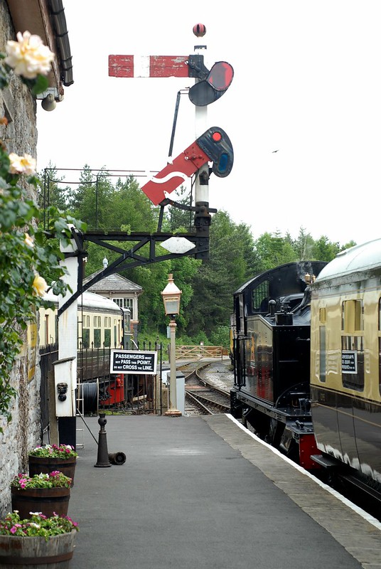 Buckfastleigh station