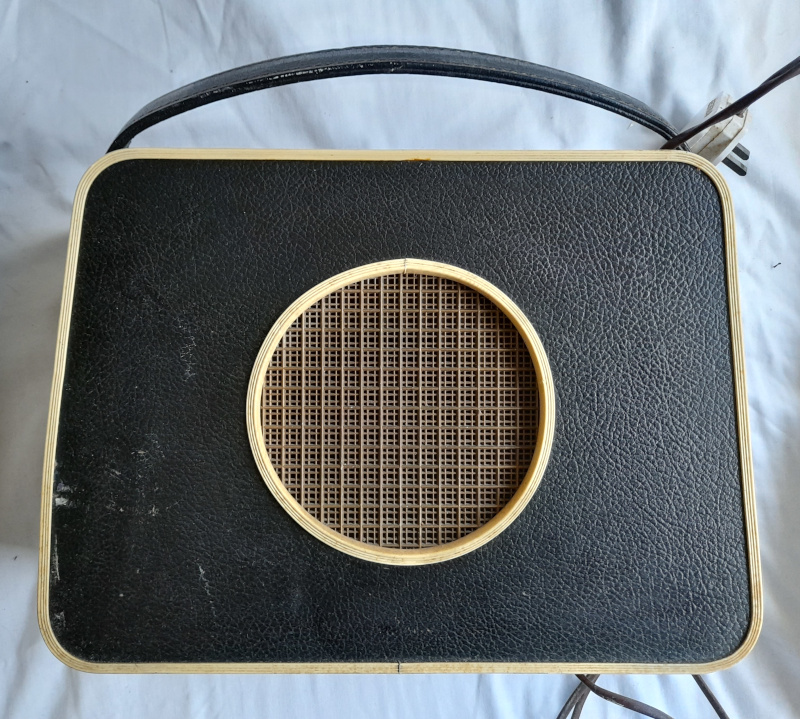 The old kitchen radio