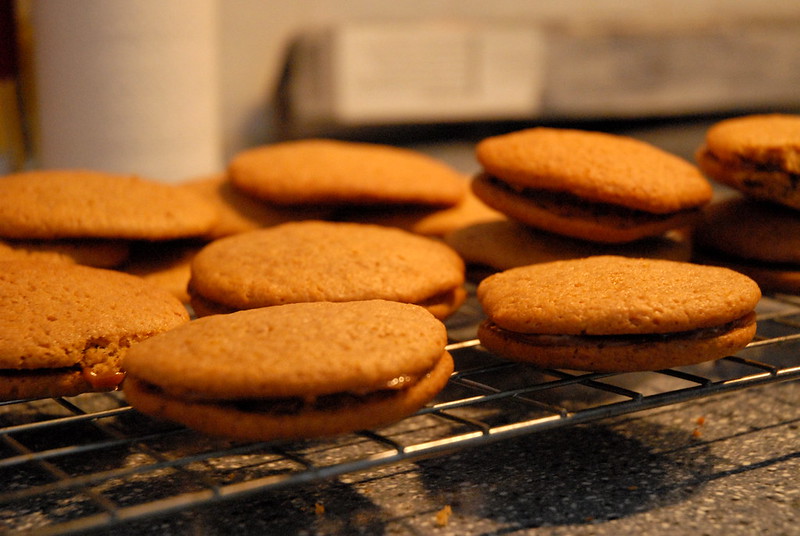 Dulce de leche sandwich cookies