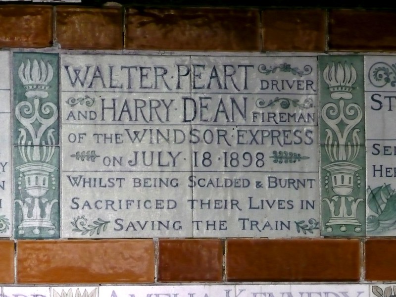 Memorial, Postman's Park