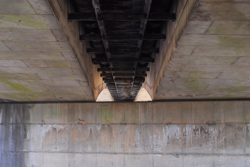 Bridge over the New Cut